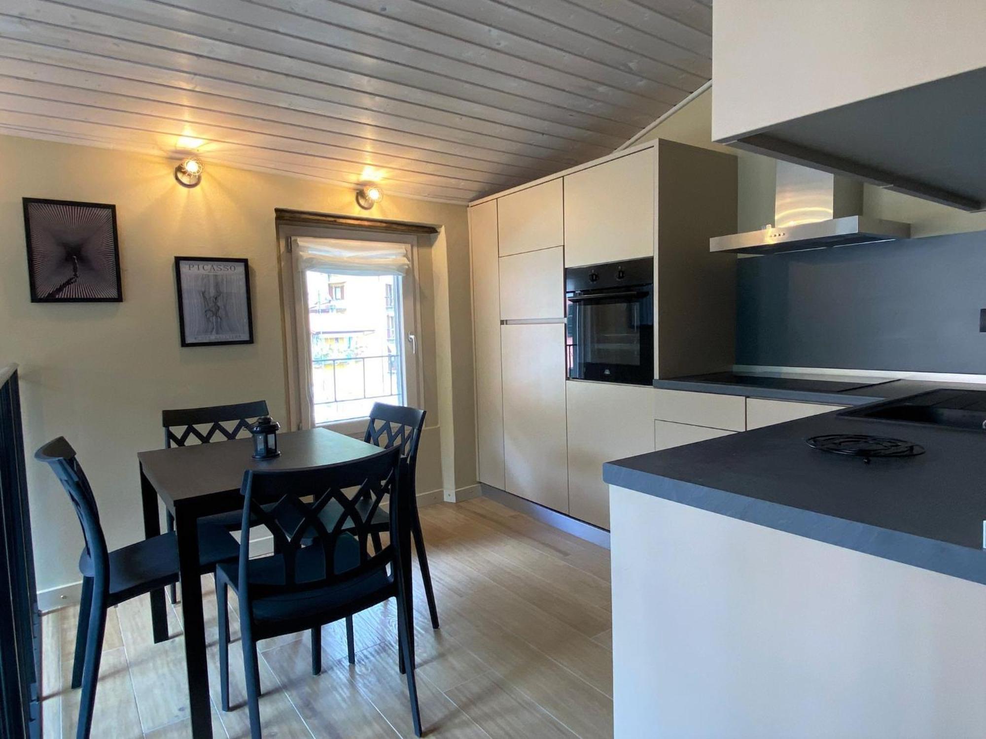 Argegno'S River - Central Apartment Lake View Δωμάτιο φωτογραφία
