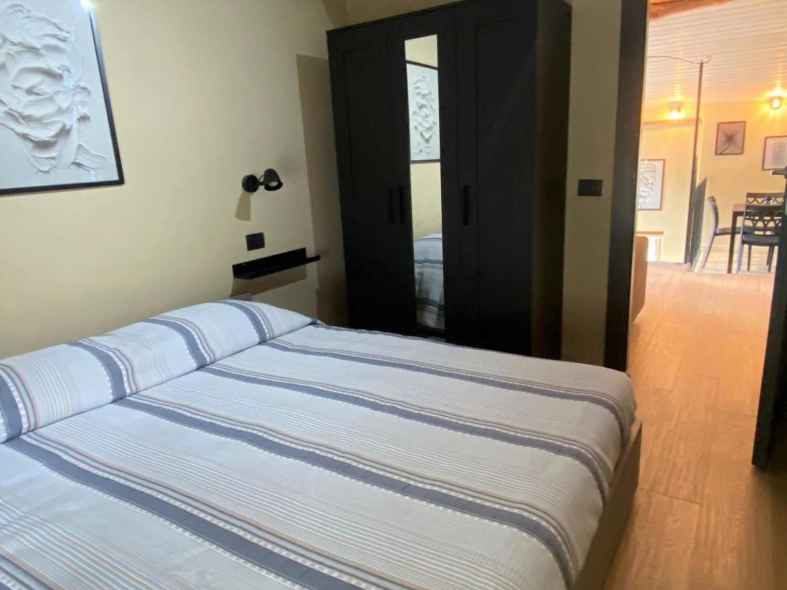 Argegno'S River - Central Apartment Lake View Δωμάτιο φωτογραφία